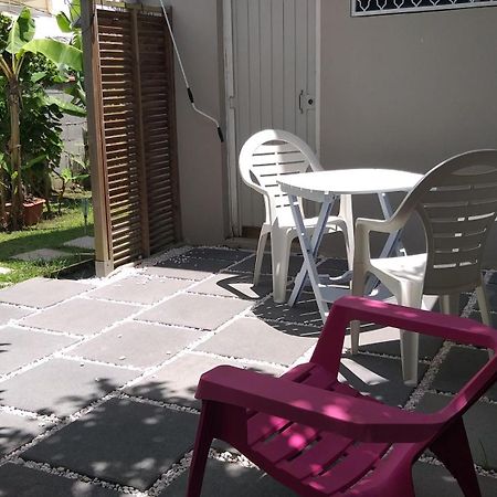 포르드프랑스 Agreable F2, Jardin, Garage, Fibre, Clim Ch 아파트 외부 사진